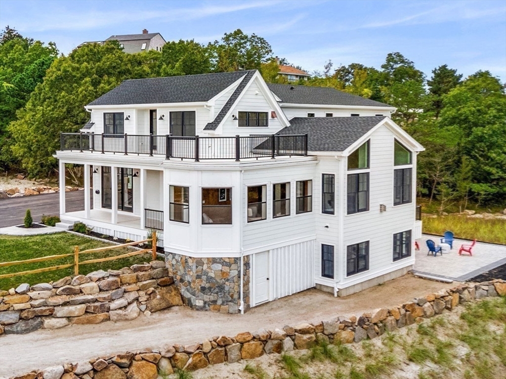 226 Atlantic Street in Gloucester