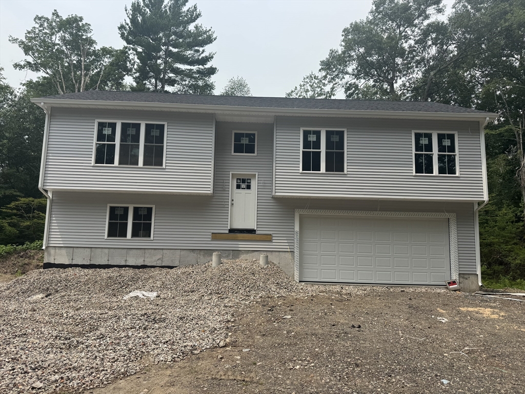 20 Mine Brook Road in Rehoboth