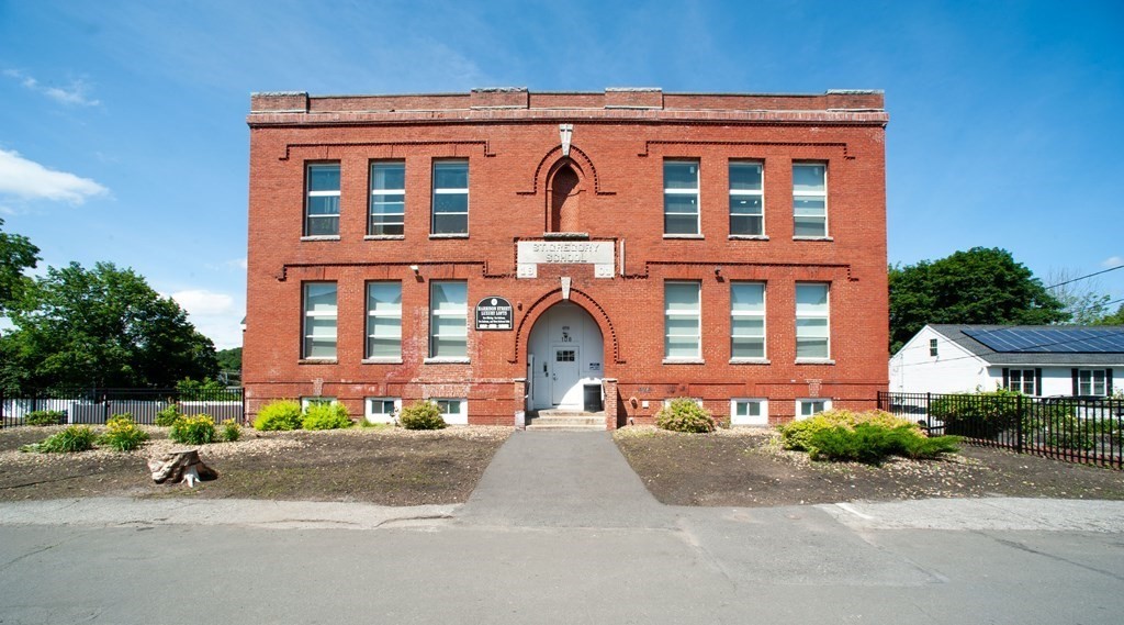108 Harrison St in Haverhill