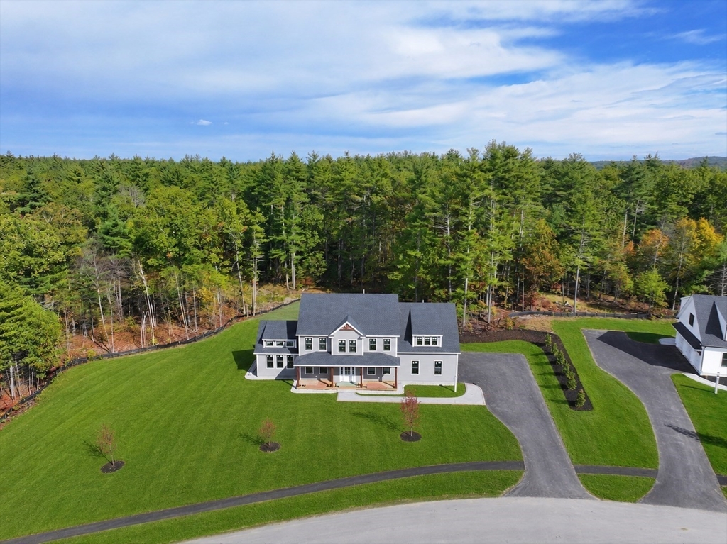 15 Hayes Woods Lane in Groton