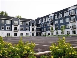 485 Blue Hills Parkway #12 in Milton