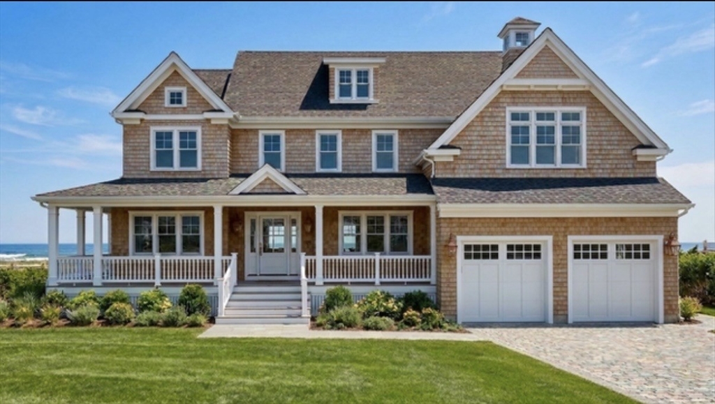 430 B Hatherly Rd in Scituate