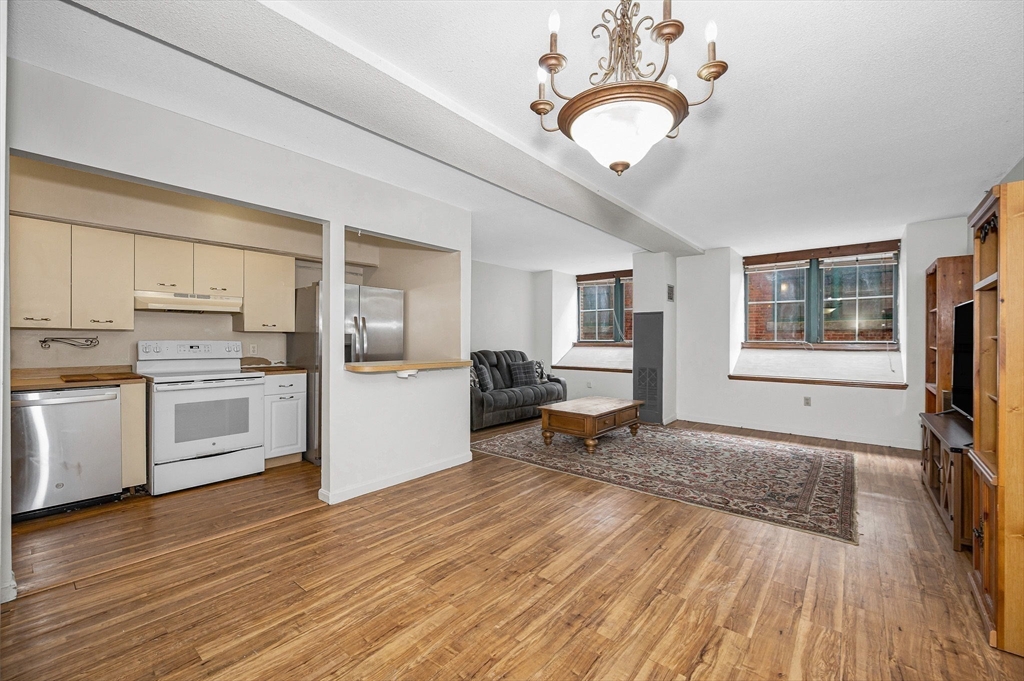 200 Market St #115 in Lowell