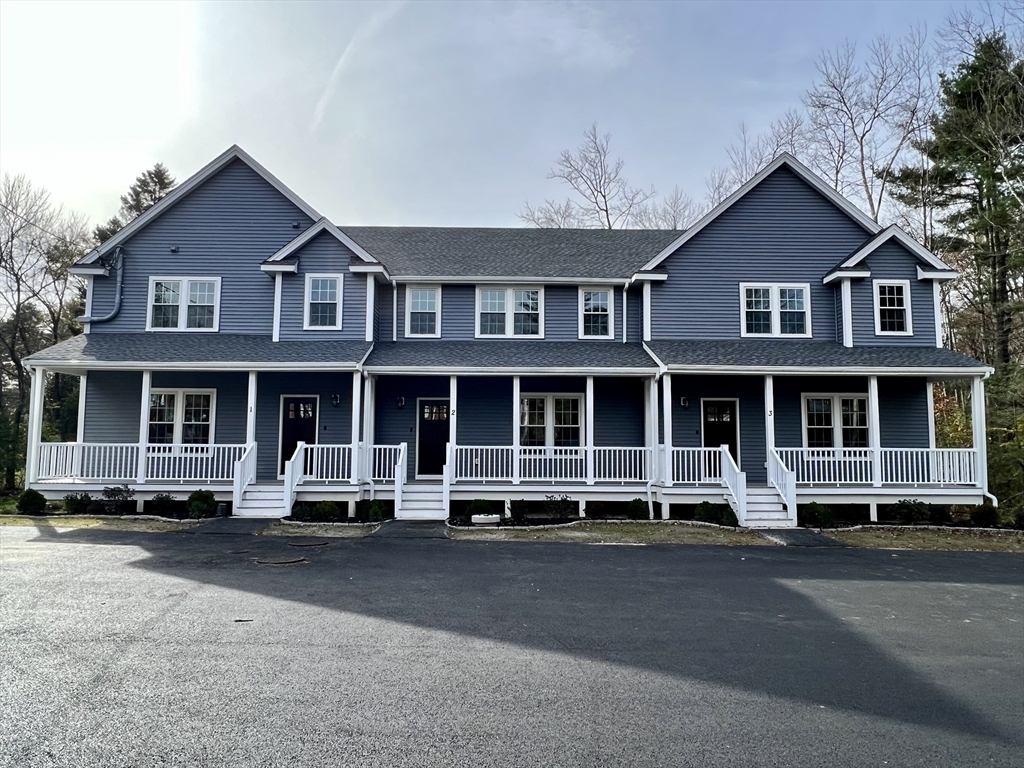 1617 Plymouth St #3 in East Bridgewater