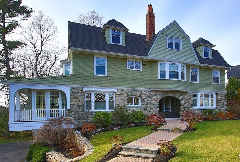 460 Heath Street in Chestnut Hill
