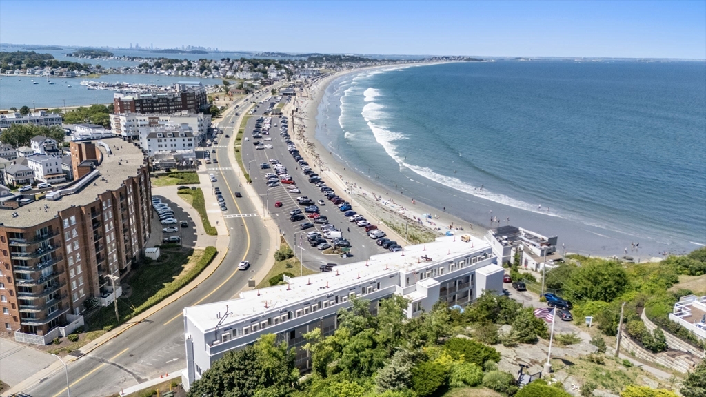 120 Nantasket #304 in Hull