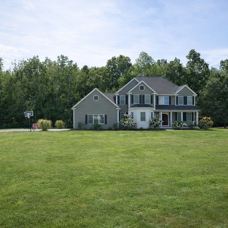 37 W Millbury Rd in Sutton