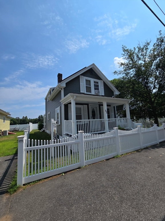 52 Glenwood Rd in Lynn
