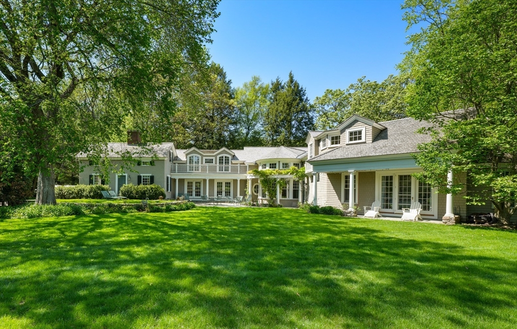 198 Clyde Street in Chestnut Hill