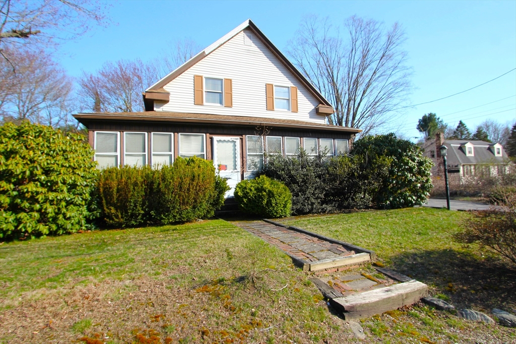 300 Chestnut St in Franklin