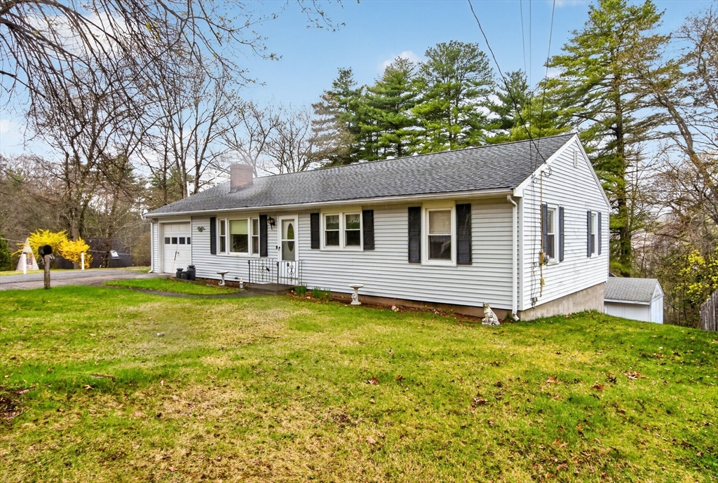 11 Cromie St in Clinton