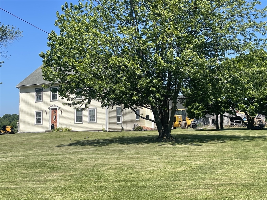 72 North Wheaton Avenue in Seekonk
