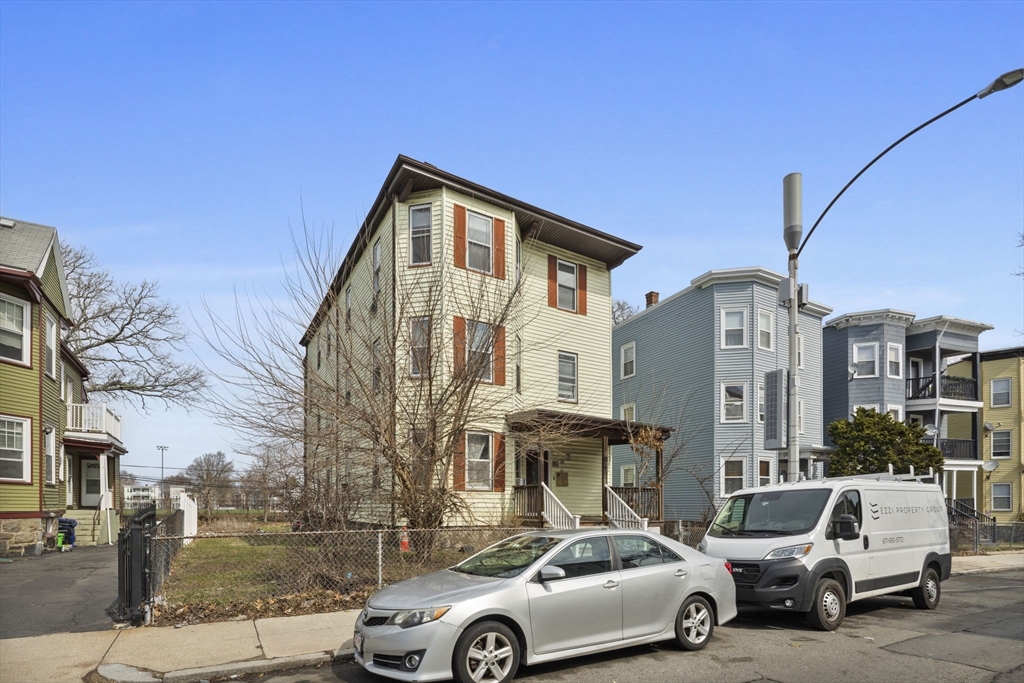 41 Armandine St in Dorchester Center