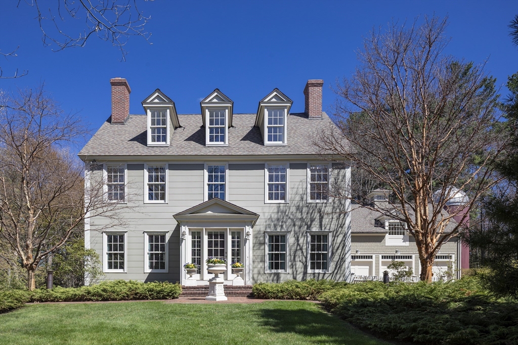43 Oak Hill Road in Harvard