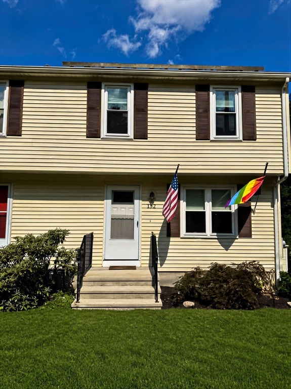 152 S Main Street in Uxbridge