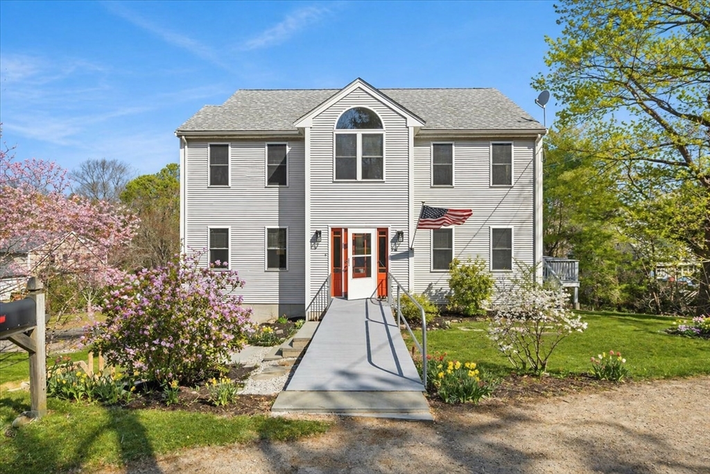 10 Manomet Beach Blvd in Plymouth