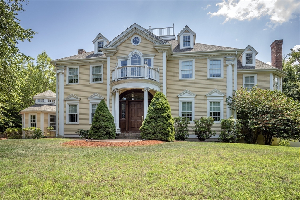 130 Popes Lane in Hingham