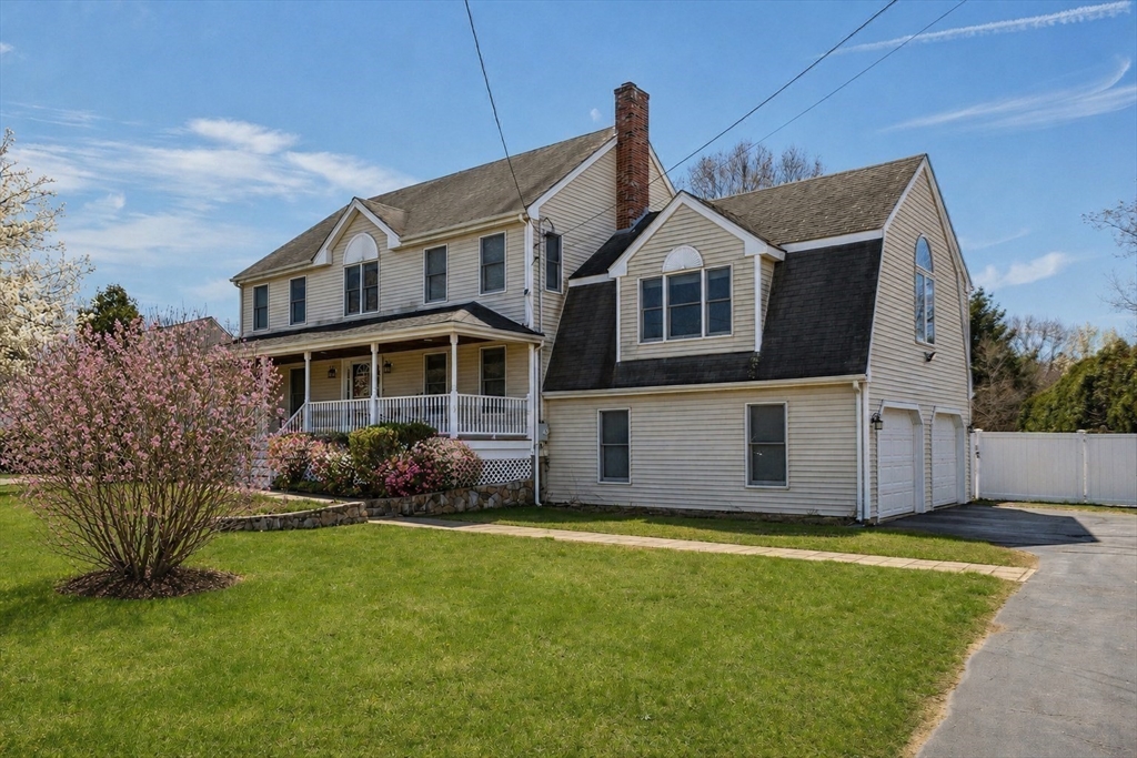 3 Taylor Rd in Bellingham