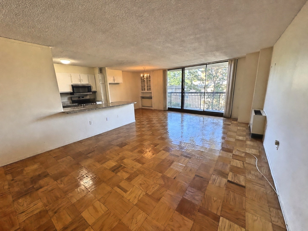 60 Longwood Ave #408 in Brookline