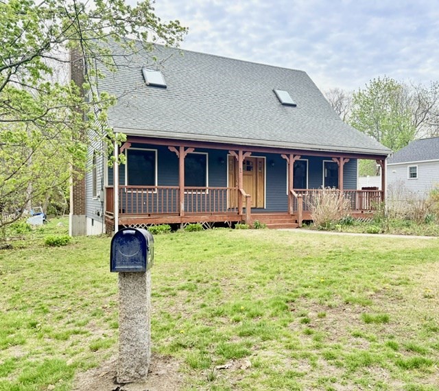 1 Pigeon Hill Street in Rockport