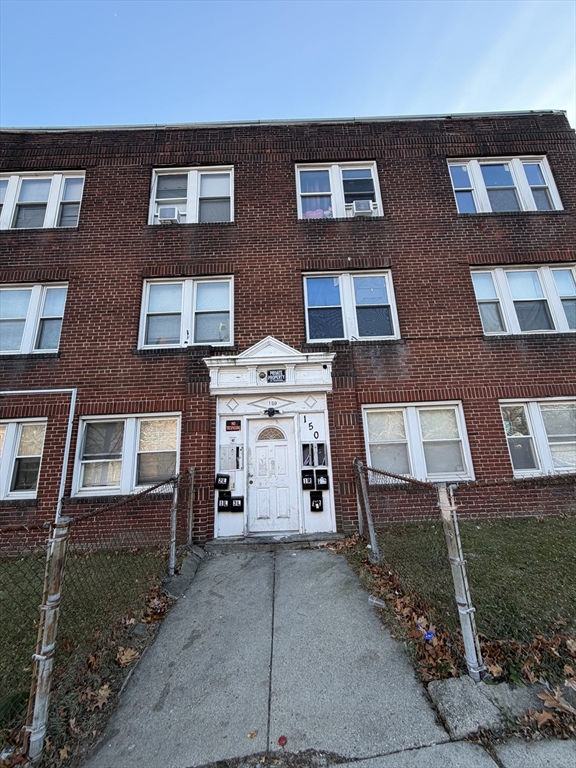 150 Walnut Avenue in Roxbury