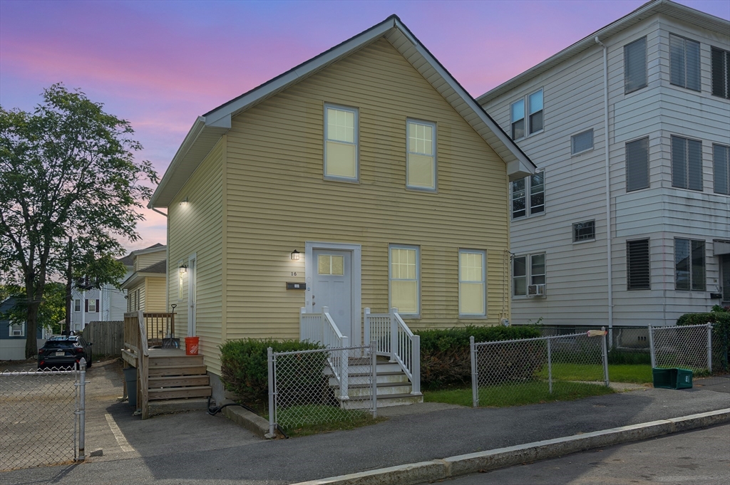 16 Caprera Rd #16 in Worcester