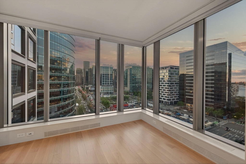 133 Seaport Blvd #1208 in Boston