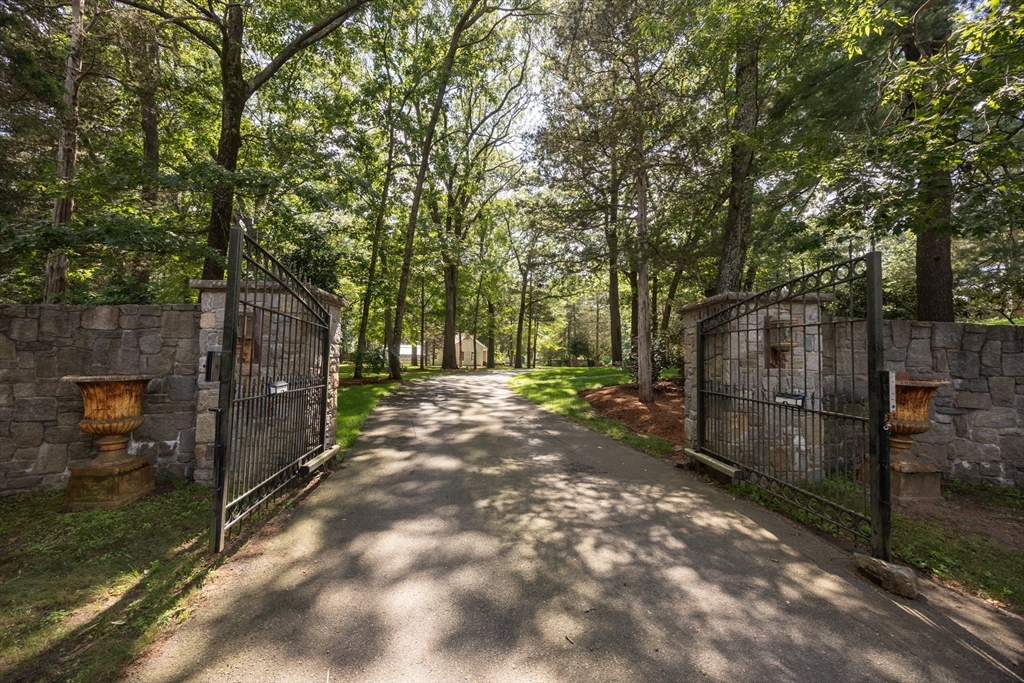 55 Parkwood Drive in Milton