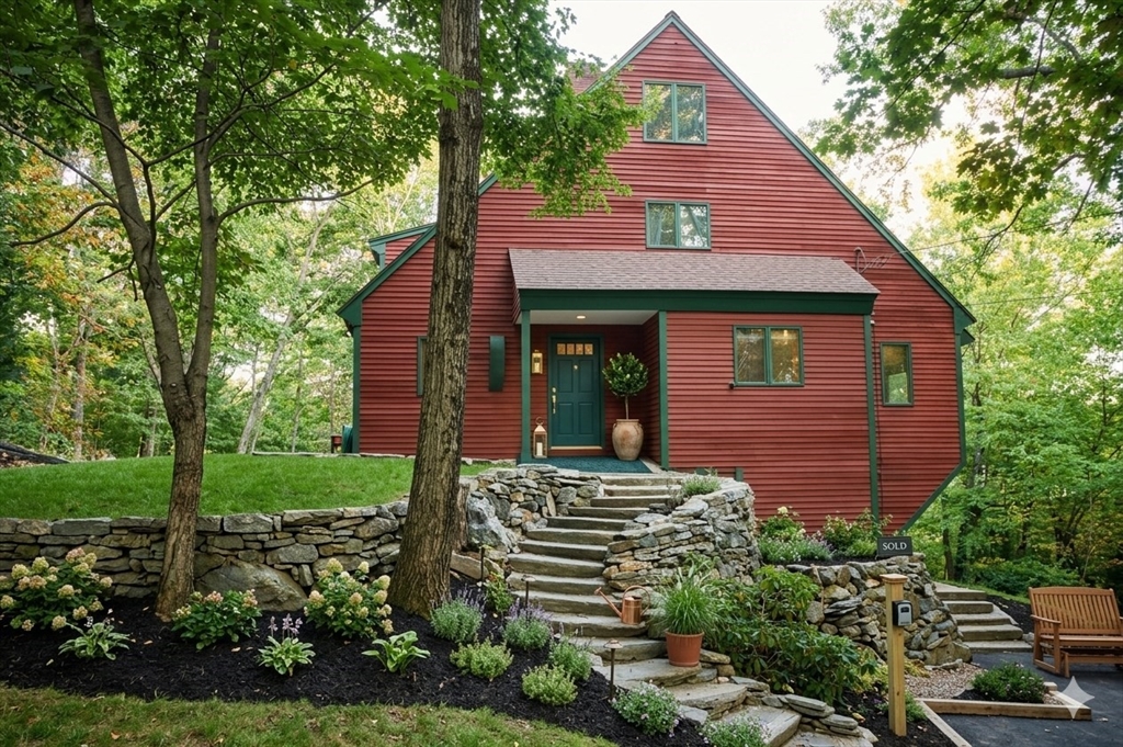 131 Jewett  St in Pepperell
