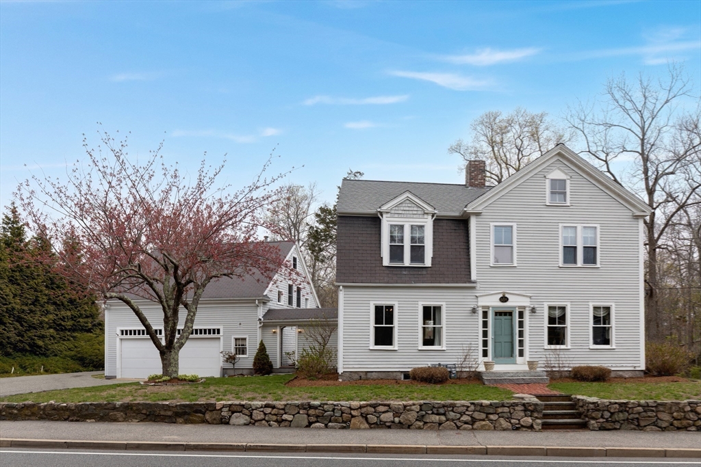 684 Country Way in Scituate
