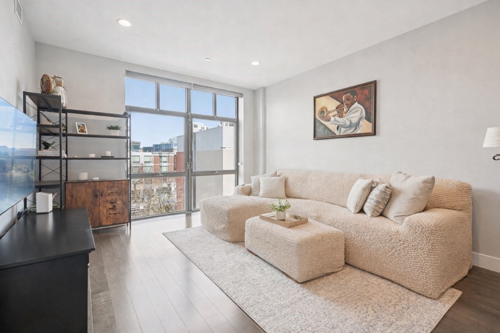 150 Dorchester Ave South Boston #511 in Boston