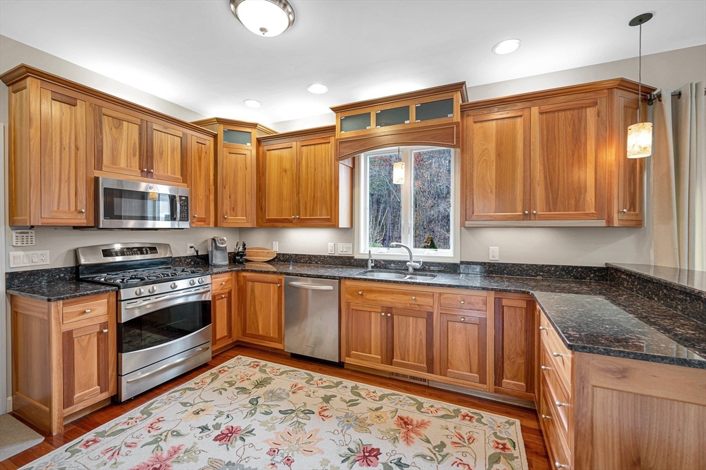 37 Beechwood Dr in Haverhill