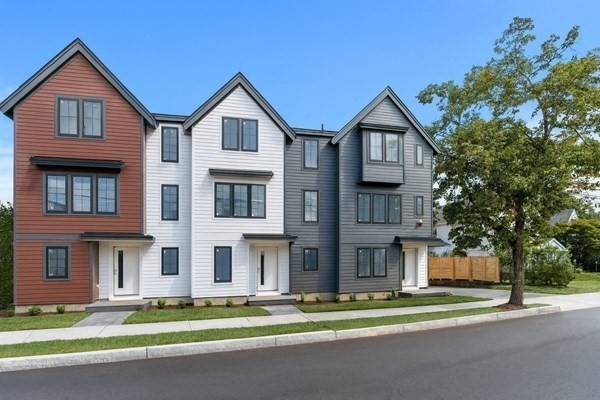 14 Elm Street #14 in West Newton