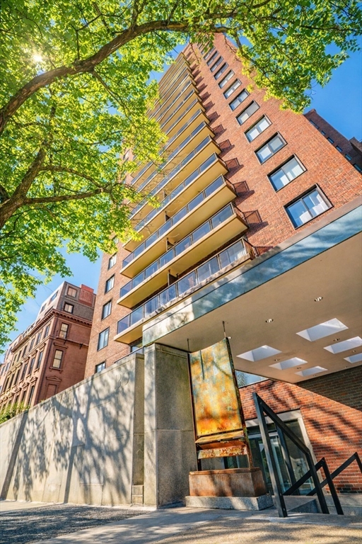 180 BEACON STREET #8DE in Boston