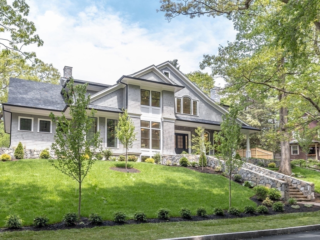 101 Alban Rd in Waban
