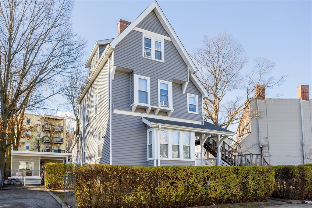 3 Ware St in Dorchester