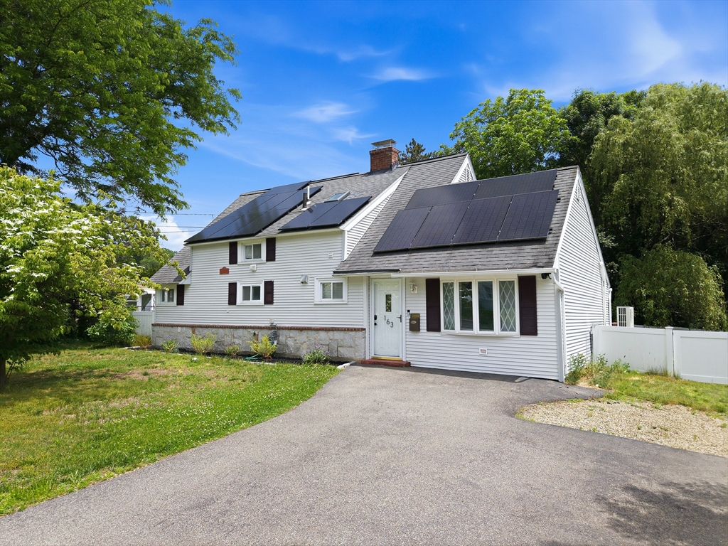 163 Boden Ln in Natick