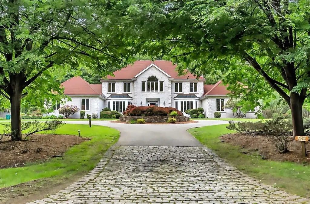 784 Strawberry Hill Rd in Concord