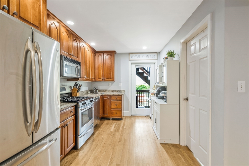 129 M St #1 in Boston