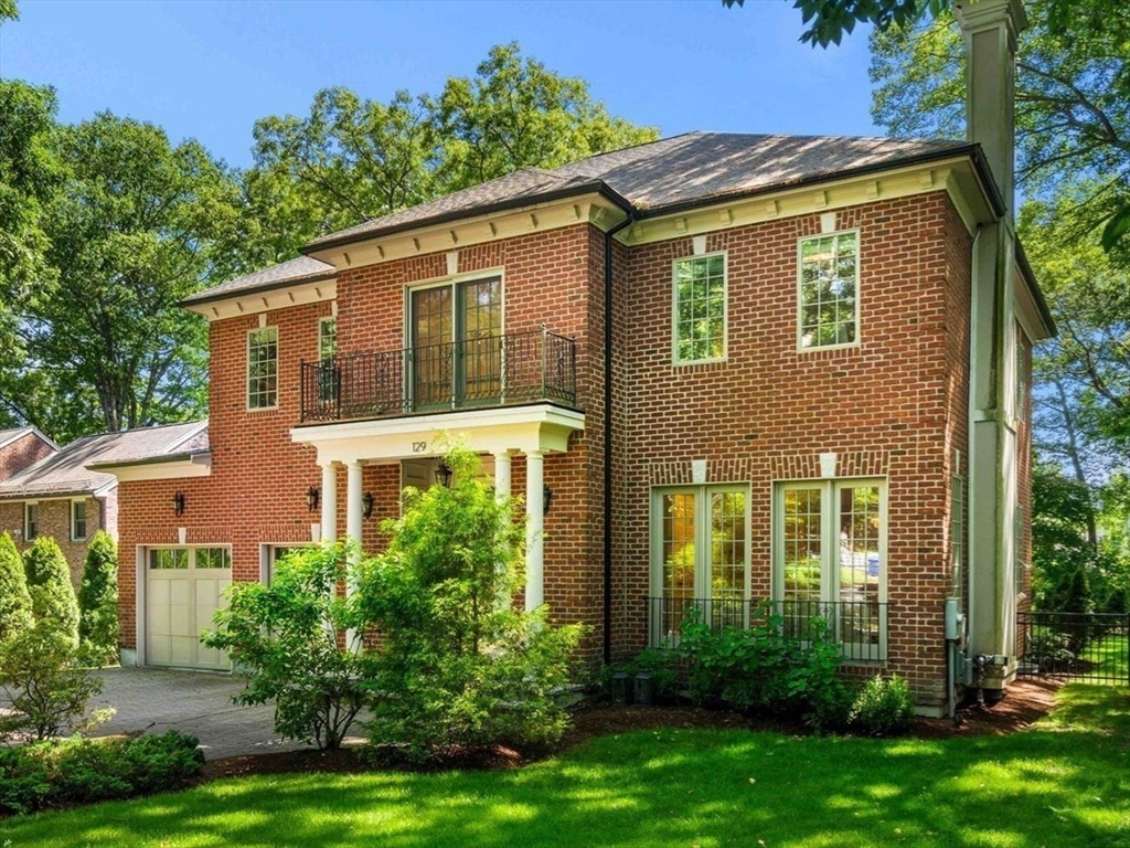 129 Rangeley Rd in Chestnut Hill