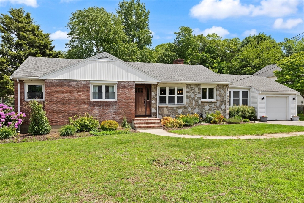 178 Webster St in Needham Heights