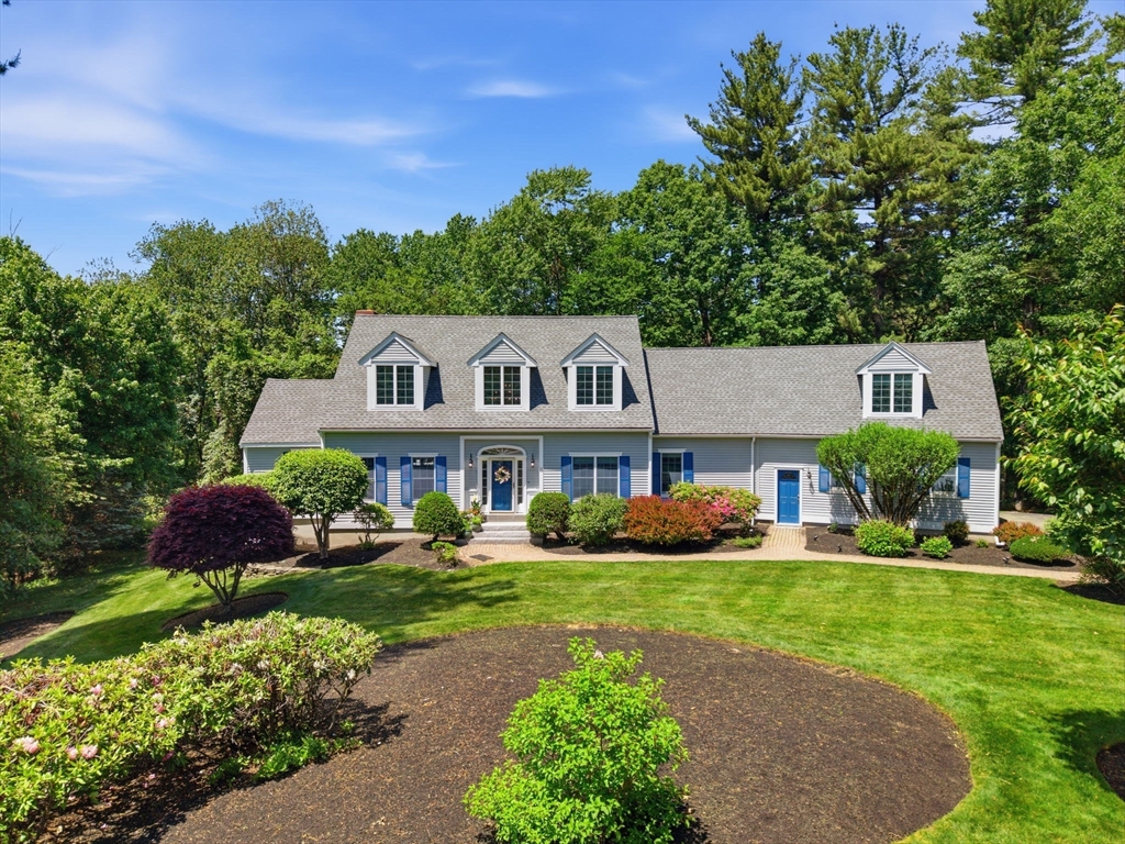 15 Erin Way in Middleton