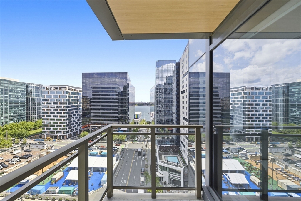 133 Seaport Blvd #1602 in Boston