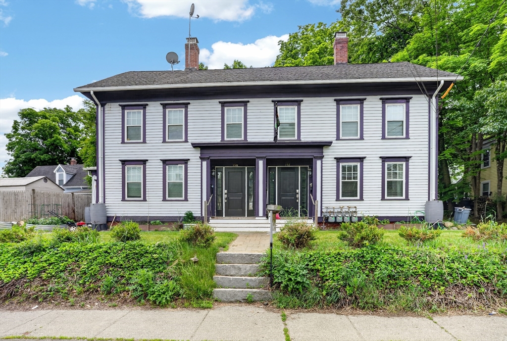 190-192 Main St in Maynard