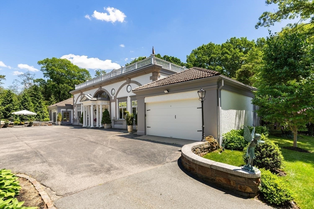 20 Woodholm Rd in Manchester