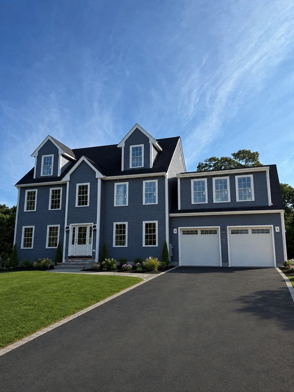 1436 Old Sandwich Rd in Plymouth