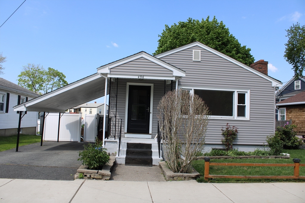 496 Winthrop St in Winthrop