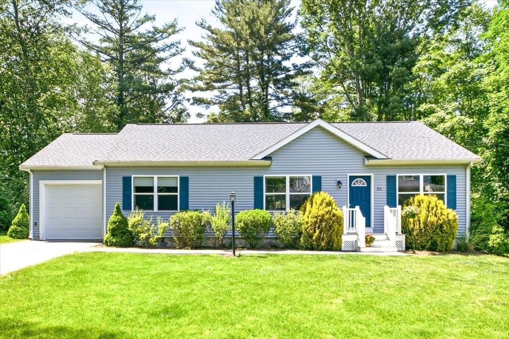 85 Lewis Ave in Walpole