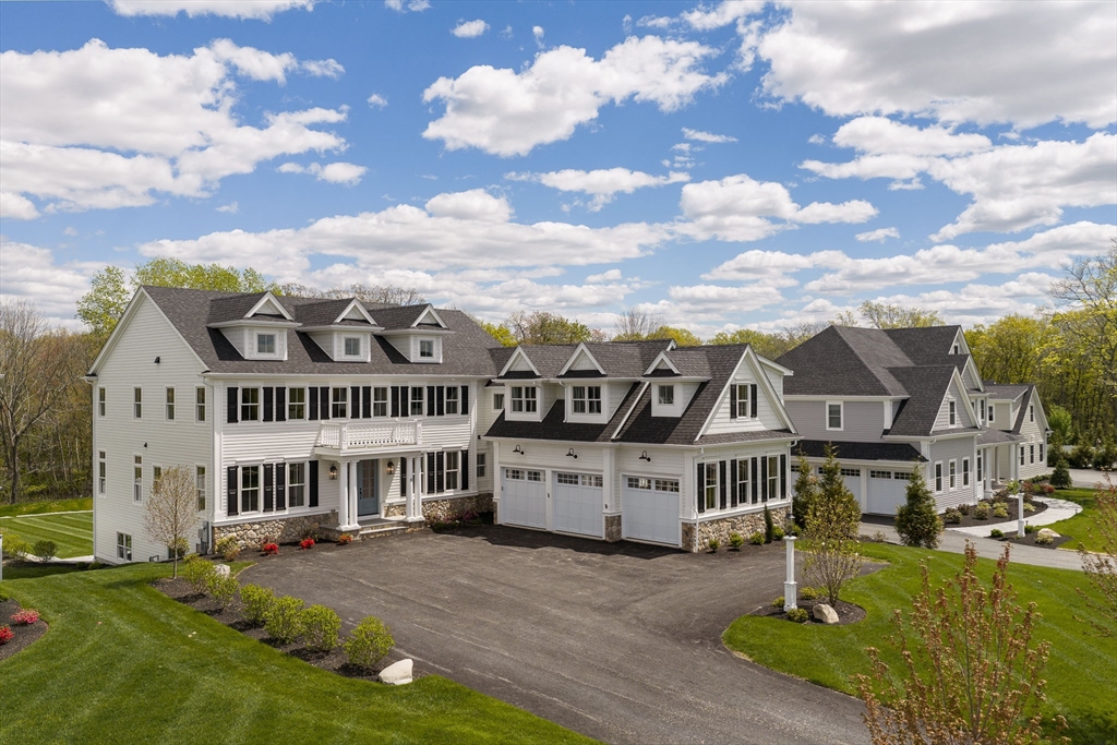 11 WYNDEMERE LN. in Natick
