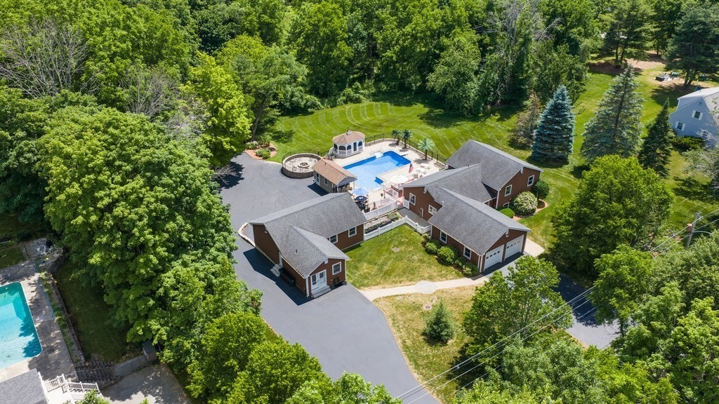 4 Fern Avenue in Amesbury